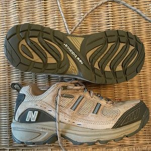 New balance 646 hiking shoes